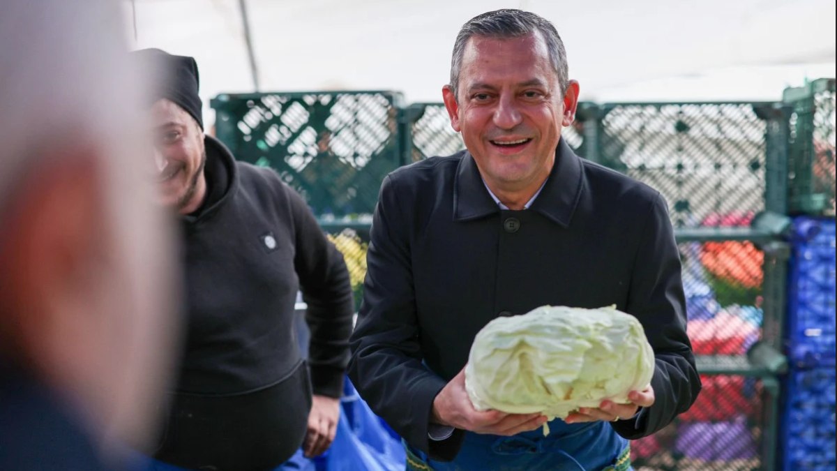 Özgür Özel’in gündem olan kareleri